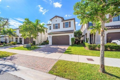 Lake Home For Sale in Hialeah, Florida