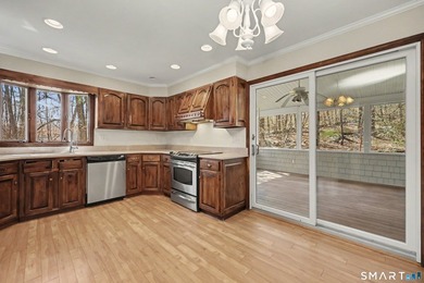 Fantastic opportunity to own this charming 4-bedroom Colonial - photo 10