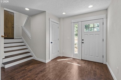 4 bed, 2.5-bath home offering 2,386 sq ft of thoughtfully - photo 4