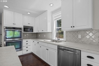 4 bed, 2.5-bath home offering 2,386 sq ft of thoughtfully - photo 8