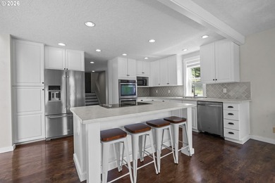 4 bed, 2.5-bath home offering 2,386 sq ft of thoughtfully - photo 10