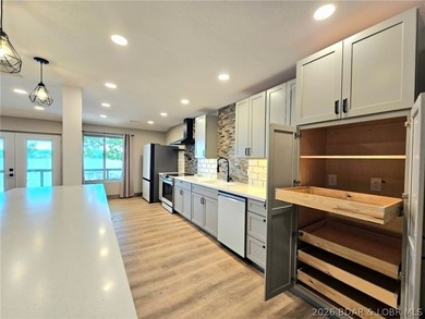 Two beautifully remodeled lakefront homes offering an incredible - photo 25
