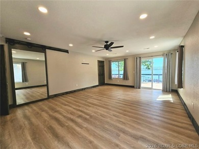Two beautifully remodeled lakefront homes offering an incredible - photo 30