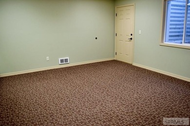PRIME LOCATION! SPACIOUS! The Building is Located in a busy - photo 33
