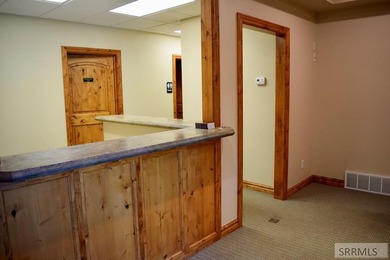 PRIME LOCATION! SPACIOUS! The Building is Located in a busy - photo 40