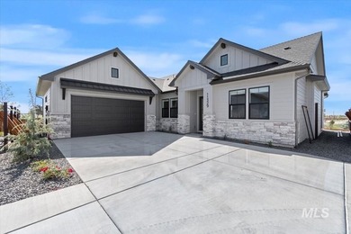 Welcome to The Alder at Valor, where modern design meets the - photo 1