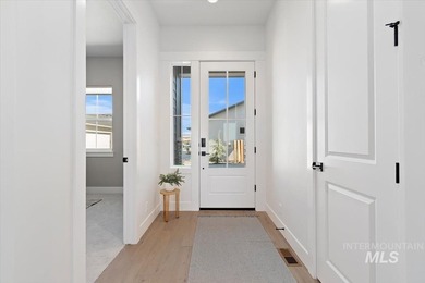 Welcome to The Alder at Valor, where modern design meets the - photo 3