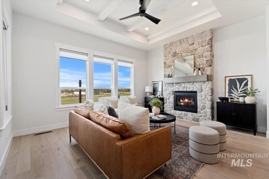 Welcome to The Alder at Valor, where modern design meets the - photo 5