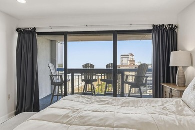 Fully furnished, high-floor oceanfront three-bedroom - photo 16