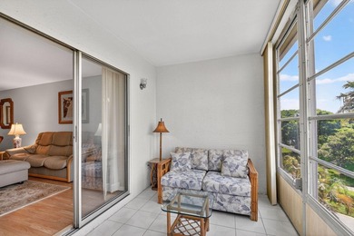 Village Royale on the Green Unit 4020: Enjoy top-floor privacy - photo 24