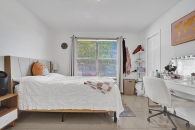 Welcome to your urban oasis at Boynton Landings! This 2-bed - photo 25