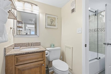 Fully furnished, high-floor oceanfront three-bedroom - photo 27