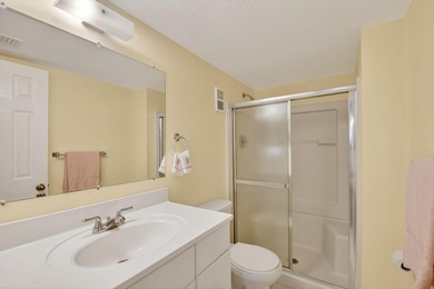 Village Royale on the Green Unit 4020: Enjoy top-floor privacy - photo 34
