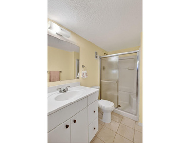 Village Royale on the Green Unit 4020: Enjoy top-floor privacy - photo 35