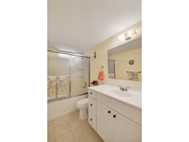 Village Royale on the Green Unit 4020: Enjoy top-floor privacy - photo 40