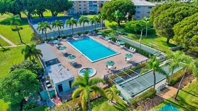 Village Royale on the Green Unit 4020: Enjoy top-floor privacy - photo 49