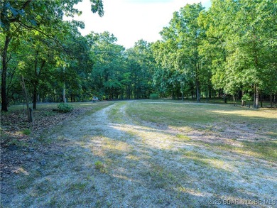ZERO RESTRICTIONS! Charming cottage on 37.5 Acres very close to - photo 7