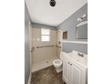 Investor special with plenty of potential. This 3 bedroom, 1 - photo 8