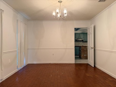 Welcome home to this charming 3-bedroom, 2.5 bath home in the - photo 15