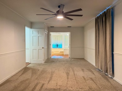 Welcome home to this charming 3-bedroom, 2.5 bath home in the - photo 18
