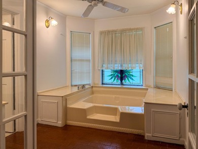 Welcome home to this charming 3-bedroom, 2.5 bath home in the - photo 19