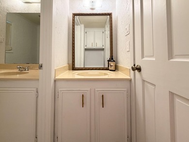 Welcome home to this charming 3-bedroom, 2.5 bath home in the - photo 25