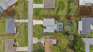 Welcome to this beautifully maintained 3-bedroom, 3-bathroom - photo 33