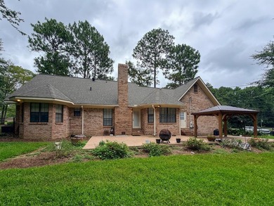 Welcome home to this charming 3-bedroom, 2.5 bath home in the - photo 36