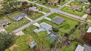 Welcome to this beautifully maintained 3-bedroom, 3-bathroom - photo 36