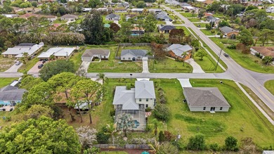 Welcome to this beautifully maintained 3-bedroom, 3-bathroom - photo 37