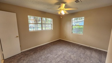 BRAND NEW ROOF in 2025. NEW Carpet. Seller is willing to FULLY - photo 14