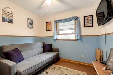 Welcome to 10 Brian Drive, East Islip-a beautifully maintained - photo 18