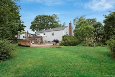 Welcome to 10 Brian Drive, East Islip-a beautifully maintained - photo 21