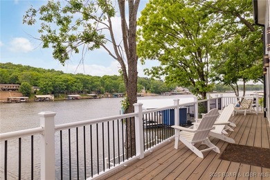 Delightful 4-Bedroom, 2-Bath Lakefront Getaway with Sweeping - photo 23