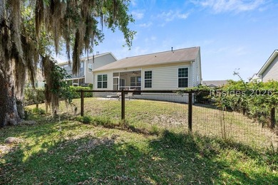Ready for you to home. Settle into this wonderful 3 bedroom, 2 - photo 27