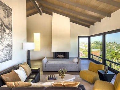 Experience turnkey coastal luxury in this impeccably finished - photo 8