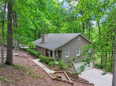 Lake Home For Sale in Dawsonville, Georgia