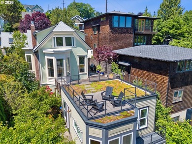 2 houses on one lot! A beautiful character filled 1908 restored - photo 4