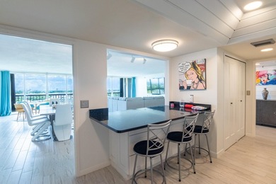 Beautiful 3 bedroom 3 full bath unit with Amazing Panoramic - photo 21