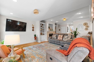 UPDATED PICTURES!! Enjoy exceptional golf course living from - photo 7