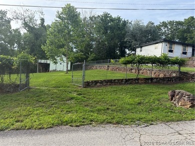 This beautifully updated 3-bedroom, 1.5-bathroom home offers a - photo 13