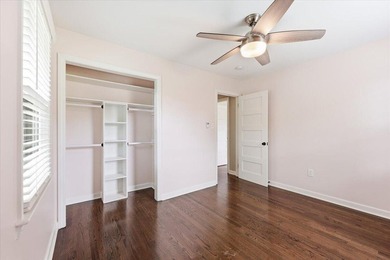 Welcome home to this charming Charleston home featuring - photo 14