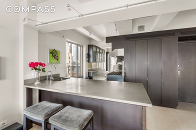 Penthouse East/West A Rare Full-Floor Central Park South - photo 6