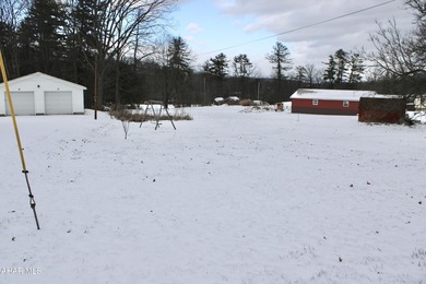 Welcome to this beautifully maintained two bedroom home offering