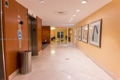 Beautiful unit in high floor with spectacular view of city - photo 24