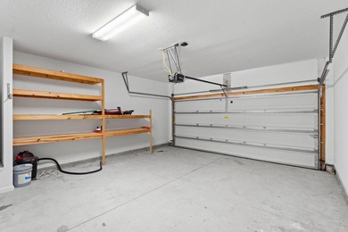 Fantastic home! Affordably priced to sell. This home has so much - photo 34