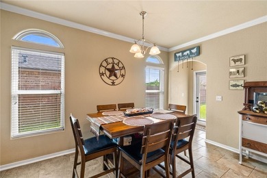 Looking to make your move to the highly desirable Bay Ridge - photo 7