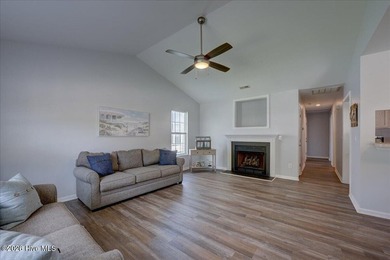 Welcome home to this charming 3-bedroom, 2-bath home with a - photo 5