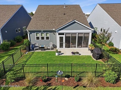 Welcome to easy coastal living in Del Webb at Riverlights - photo 3