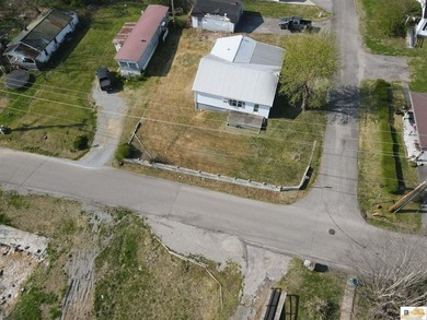 Wonderful opportunity to build sweat equity, rental home or fix - photo 17